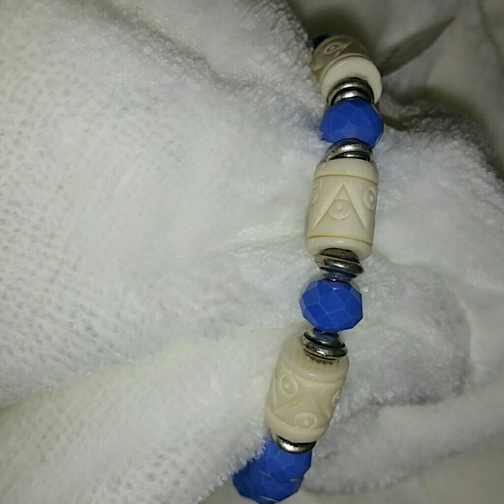 Alex and Ani Bracelet - Picture 4 of 5